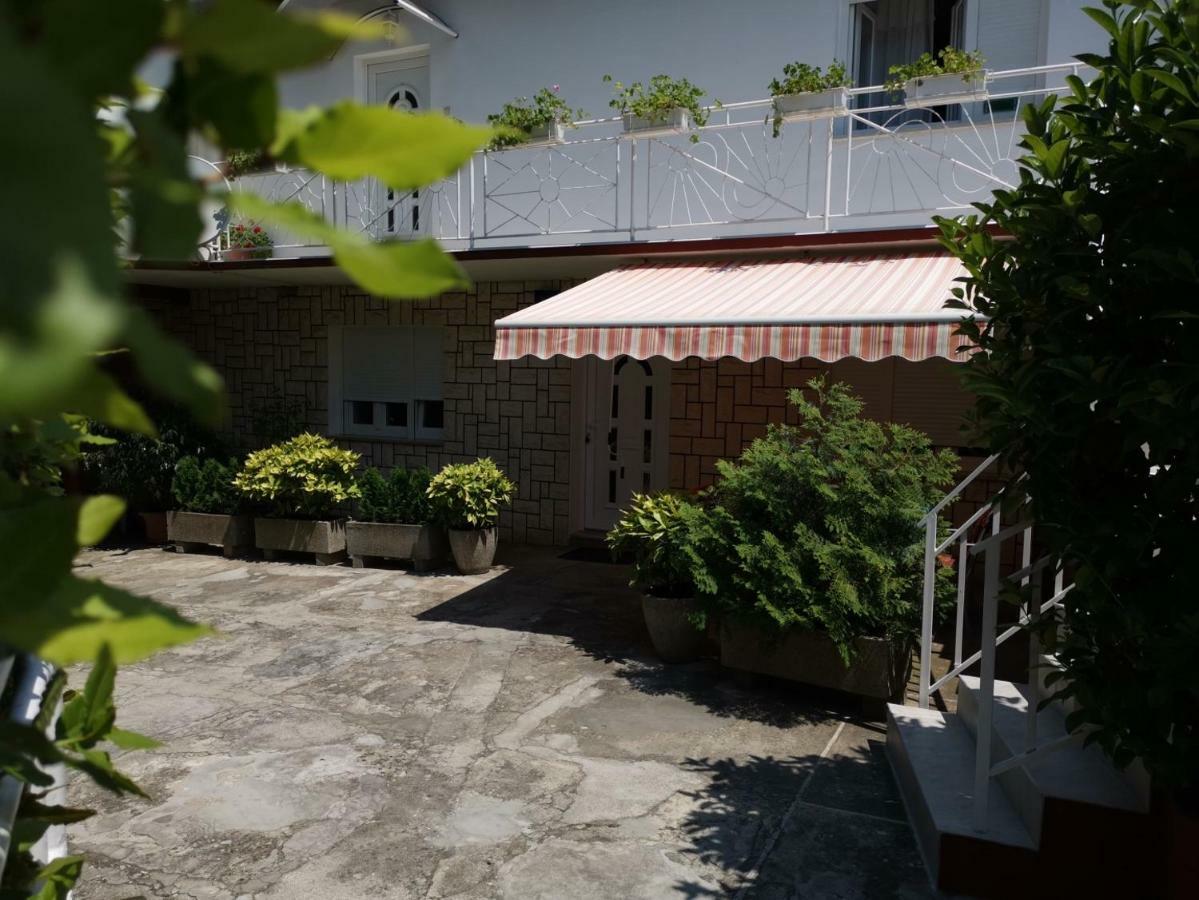 Apartment Dino Novi Vinodolski Luaran gambar